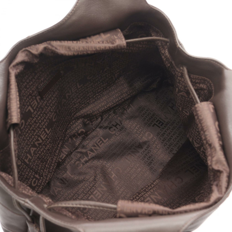 香奈兒巧克力棒縫線肩背包，黑色皮革，流蘇裝飾，二手女款-2