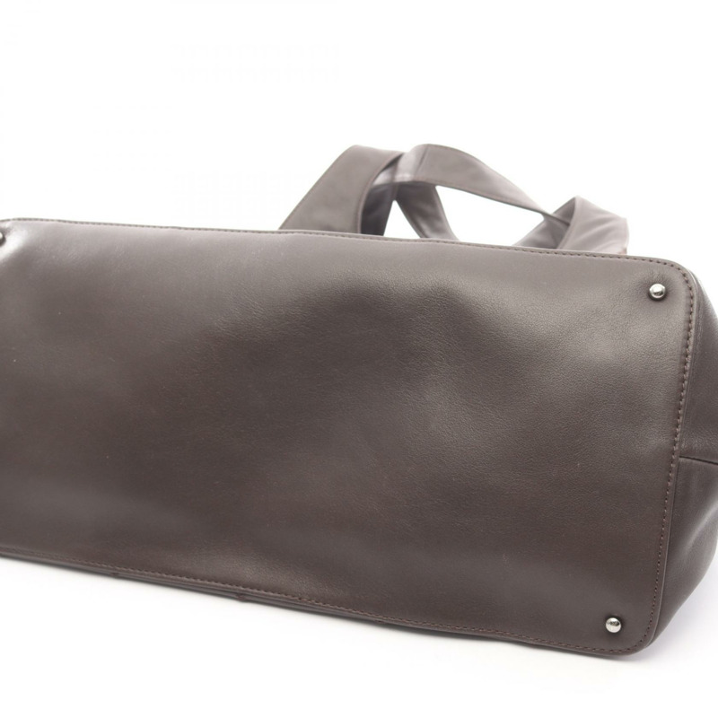 香奈兒巧克力棒縫線肩背包，黑色皮革，流蘇裝飾，二手女款-8