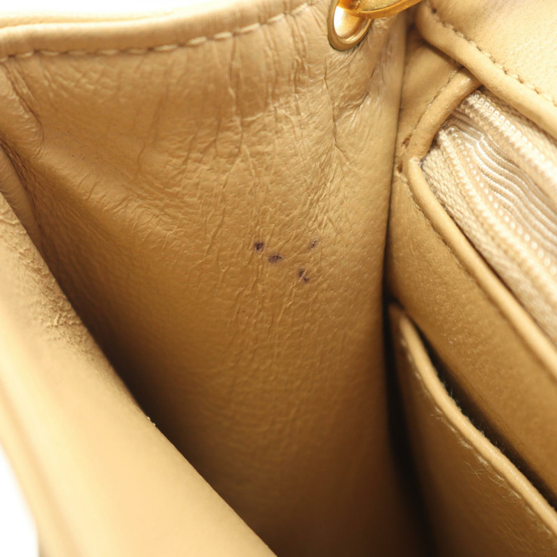 香奈兒迷你絎縫鏈條斜挎包，羊皮米色，二手金色五金 COCO-10