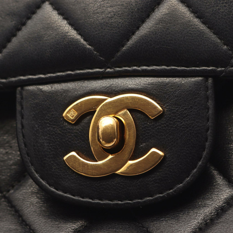 香奈兒 (CHANEL) Matelasse 雙面手提包，羊皮材質，黑色，二手，女士款，金色五金配件-8