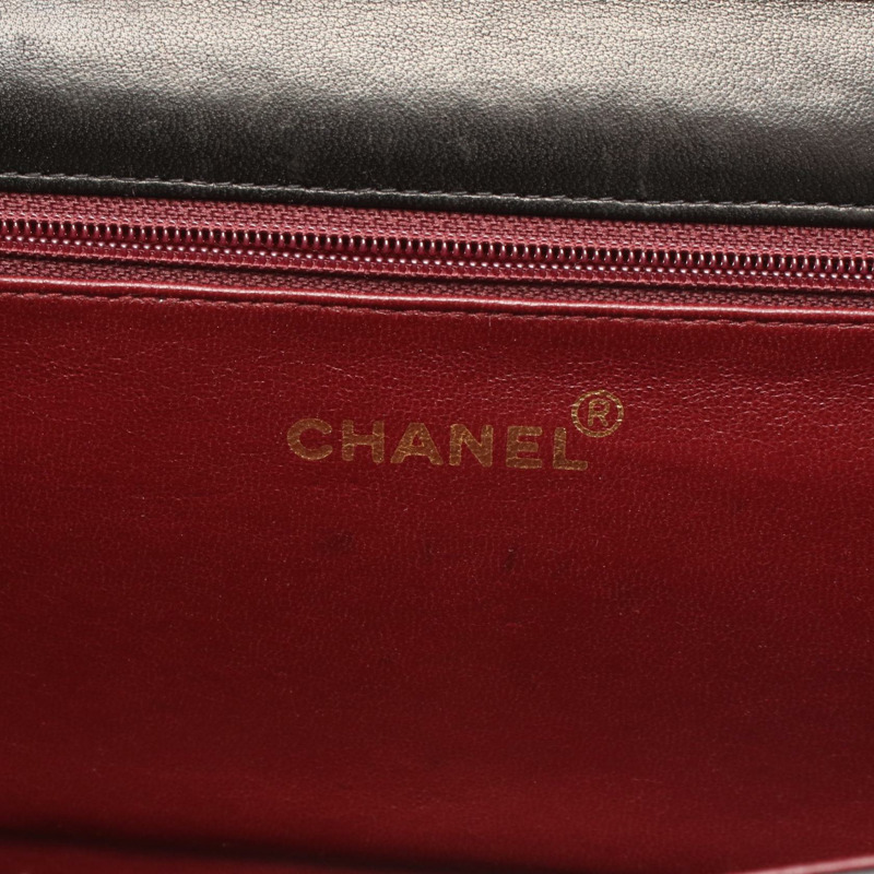 香奈兒 (CHANEL) 絎縫全翻蓋鏈條單肩背包，羊皮材質，黑色，二手，女士款，金色五金-3