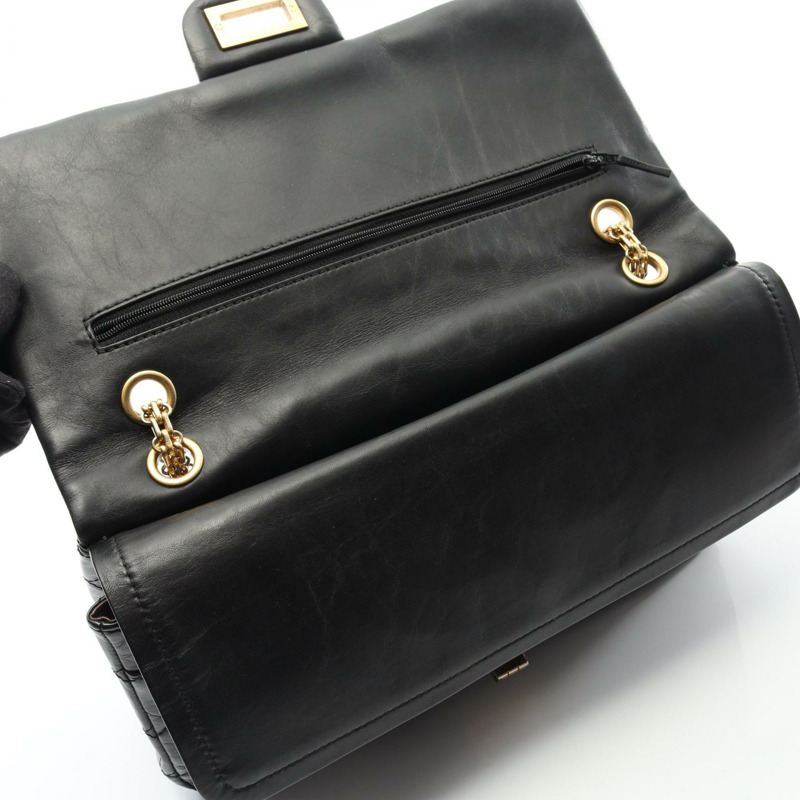 香奈兒 2.55 Matelasse Maxi W 翻蓋鏈條肩背包,黑色小牛皮,二手,金色五金-6