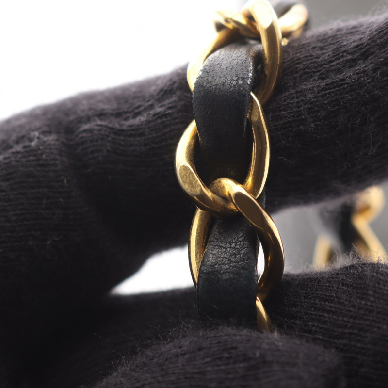 香奈兒迷你Matelasse 20鏈條斜挎包，羊皮材質，黑色，二手，金色五金-7