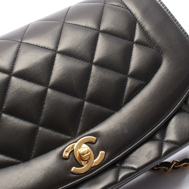 香奈兒 (CHANEL) 絎縫 Diana 翻蓋鏈條肩背斜背包 A01165 羊皮 BK GHW-7