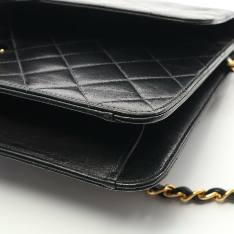 香奈兒 (CHANEL) Matelasse 單翻蓋鏈條肩背包，羊皮材質，黑色，二手，金色五金，女士 CC-9