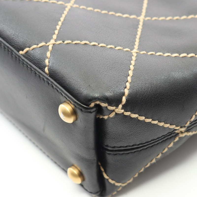 香奈兒 (CHANEL) 野性縫線手提包，黑色皮革，二手，女士，金色五金，COCO CC-5