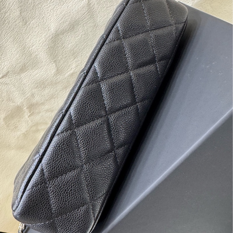 Chanel 香奈兒 25A 黑金麻將包-6