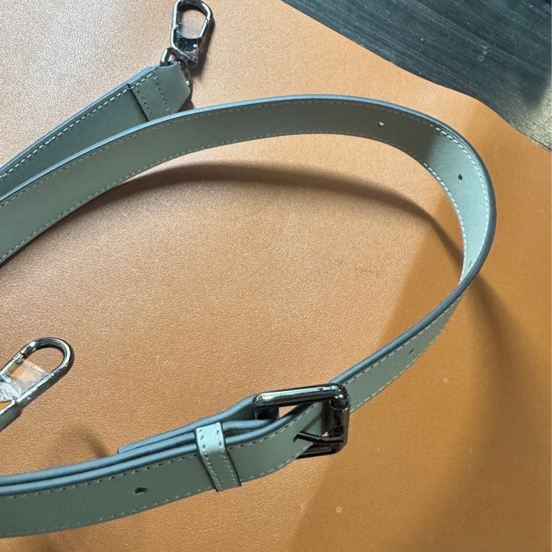 LV牛仔丹寧灰布肩背包-25