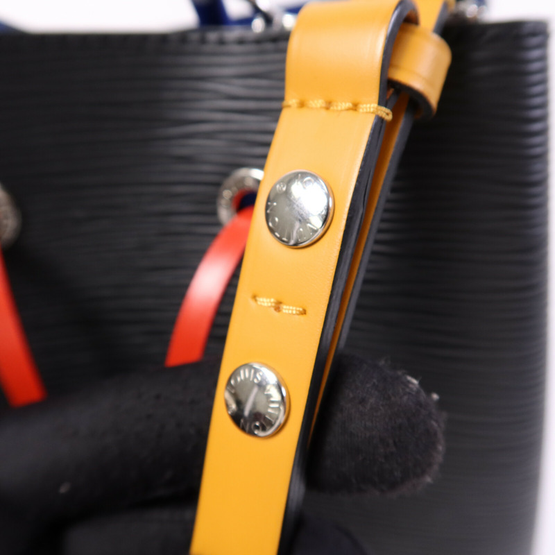 LOUIS VUITTON Epi Neo Noe BB銀扣手挽肩背兩用袋-12