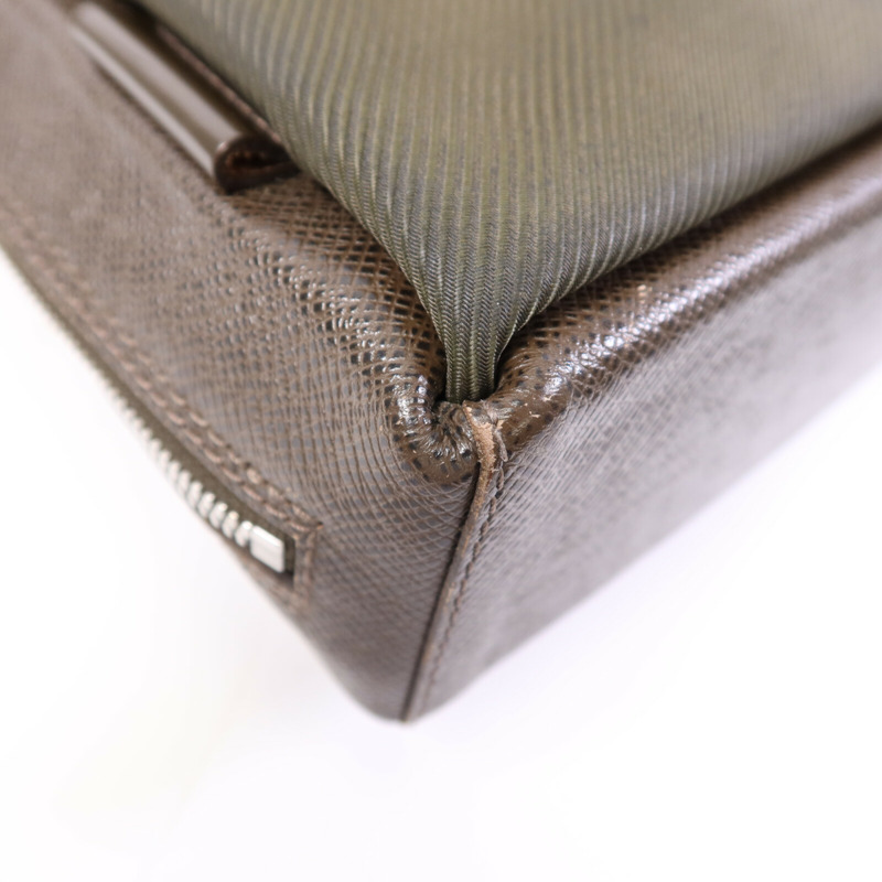 LOUIS VUITTON Taiga/帆布Beluga銀扣肩背袋-7