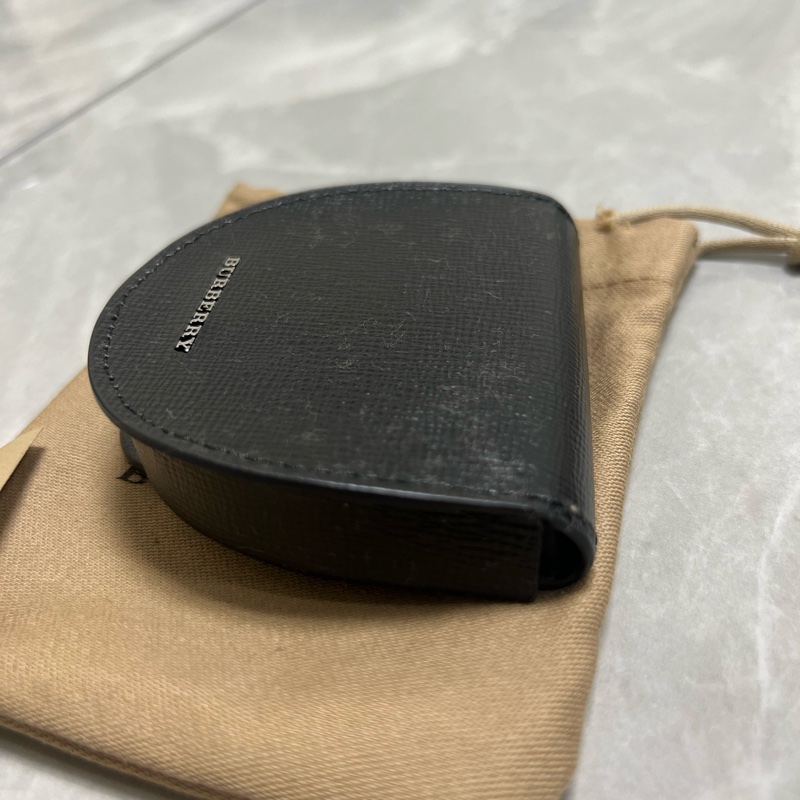 Burberry 黑色真皮零錢包-9