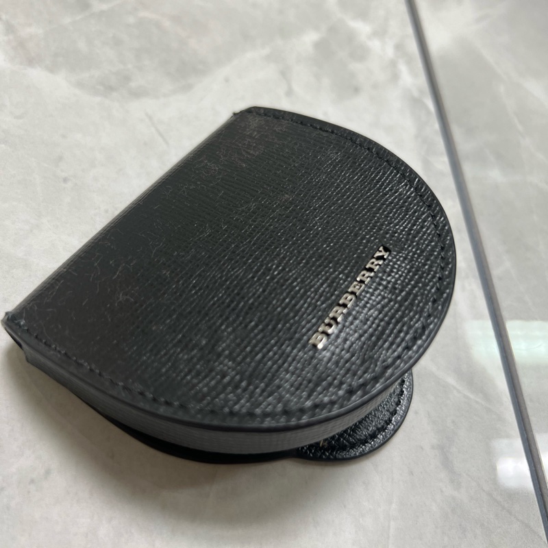 Burberry 黑色真皮零錢包-14
