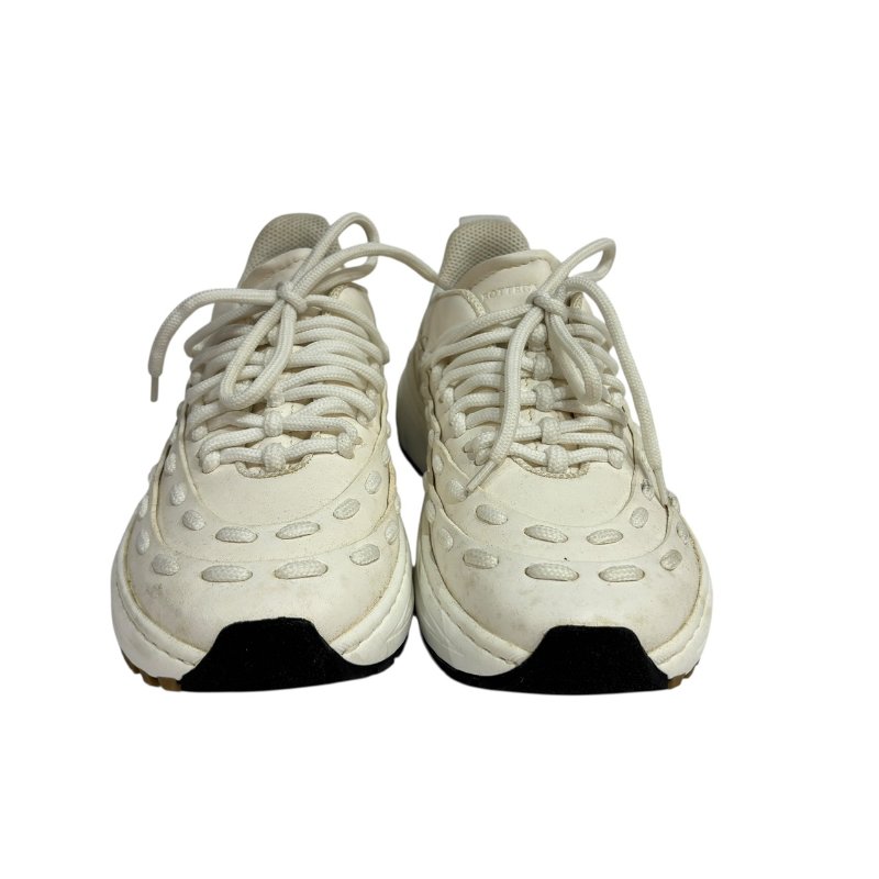 【美收精品】BV 白色球鞋 4-599-2