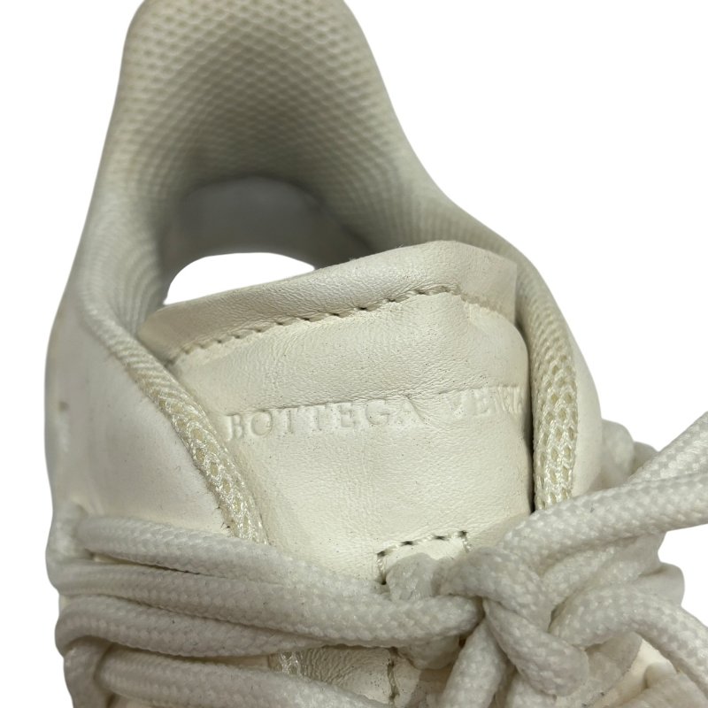 【美收精品】BV 白色球鞋 4-599-7