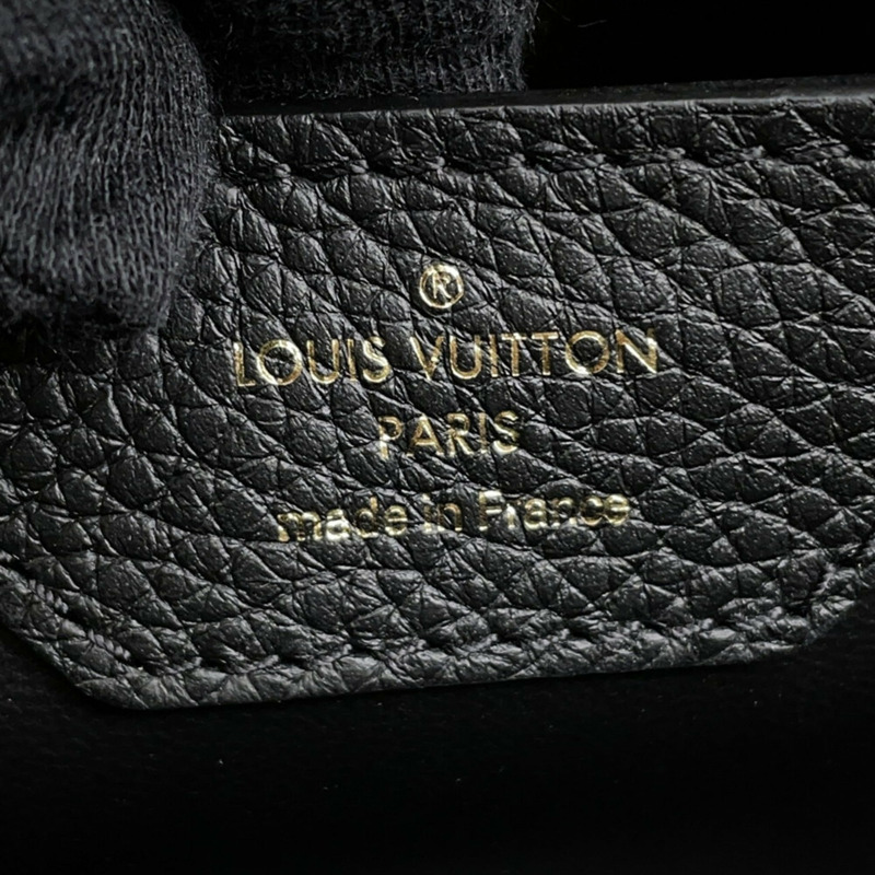 路易威登 Capucines BB 琺瑯皮革手提包，M59269，兩用單肩背包-14