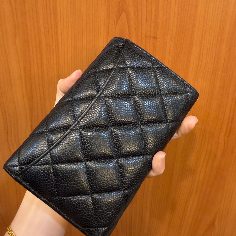 Chanel 黑荔枝皮銀釦三折中夾AP0232-5