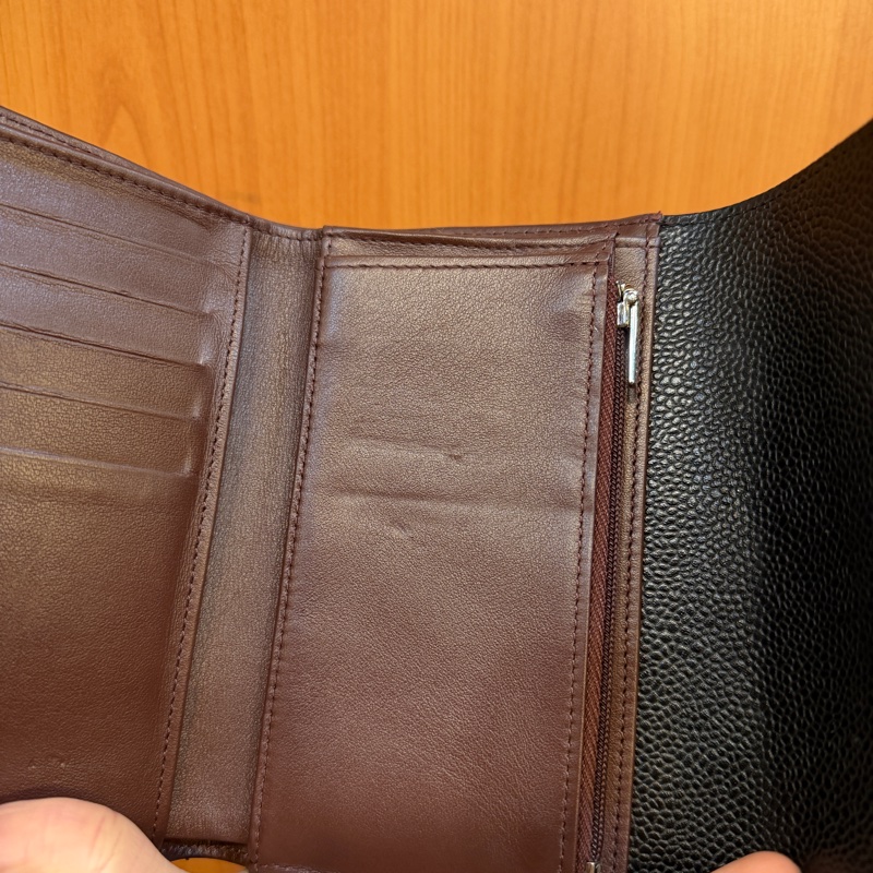 Chanel 黑荔枝皮銀釦三折中夾AP0232-13