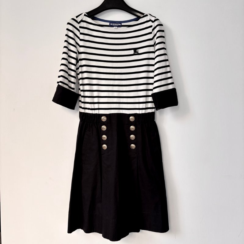 ::BURBERRY:: 戰馬刺繡 白色橫條紋洋裝 38號-0