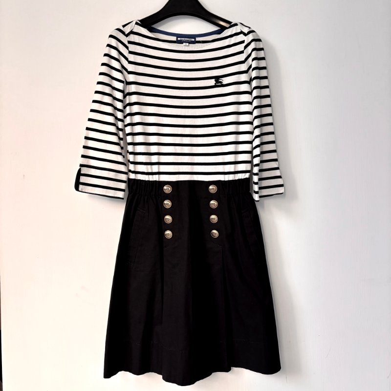 ::BURBERRY:: 戰馬刺繡 白色橫條紋洋裝 38號-1