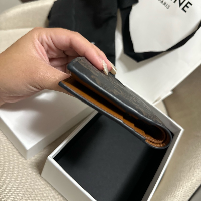 TRIOMPHE吊飾標誌印花短款錢包-8