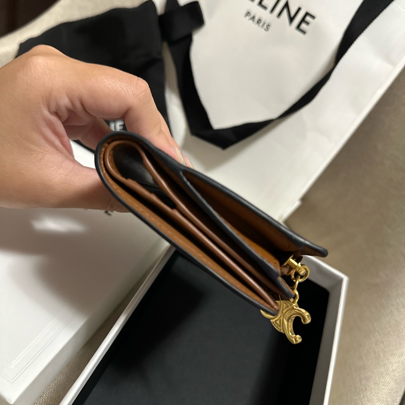 TRIOMPHE吊飾標誌印花短款錢包-9