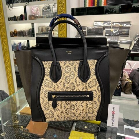 ㊣東區正精品㊣CELINE Micro 黑色灰色蟒蛇皮紋手提包冏包中型 RZ6080