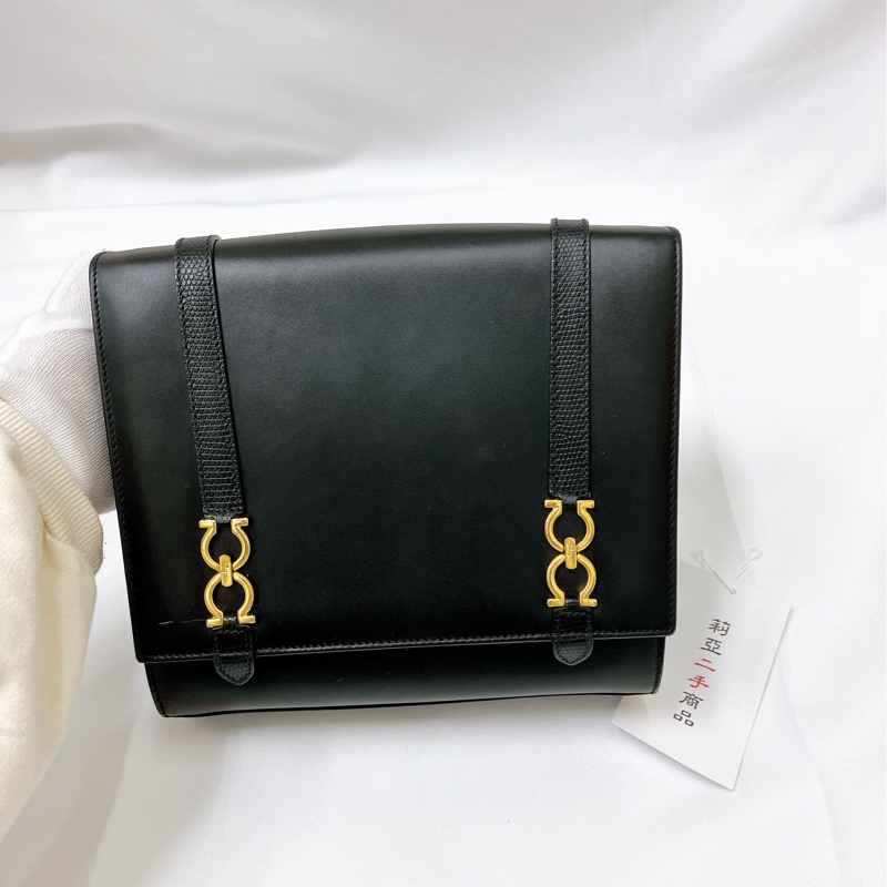 莉亞精品♡Ferragamo 學院包 黑 二手-2