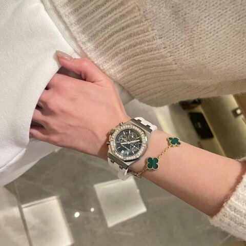 VCA 18K黃金孔雀石五花手鍊 19cm 98新配件塵袋