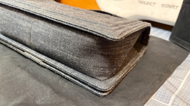 Chanel Leboy 黑色丹寧牛仔中號肩背斜背包-12