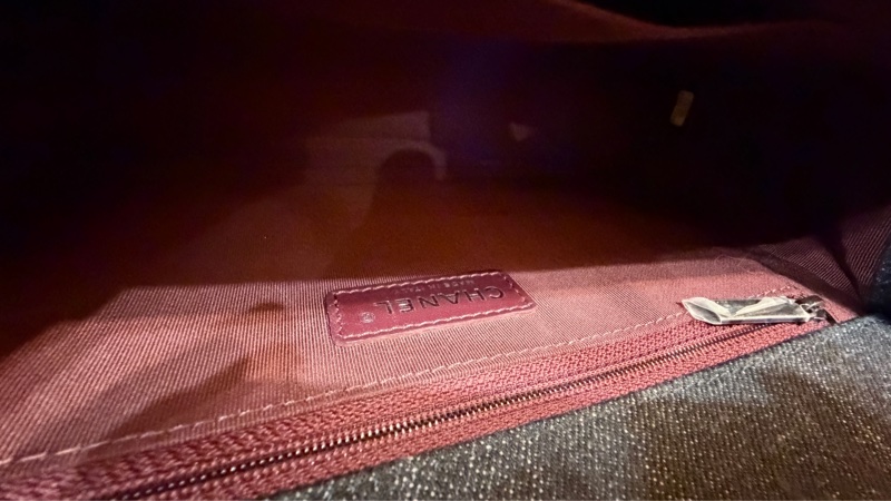 Chanel Leboy 黑色丹寧牛仔中號肩背斜背包-17