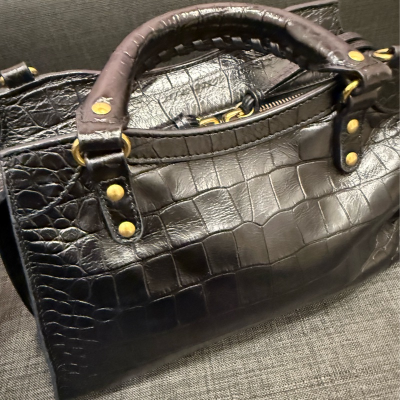 Balenciaga 經典鱷魚壓紋小牛皮 Mini 系列-3