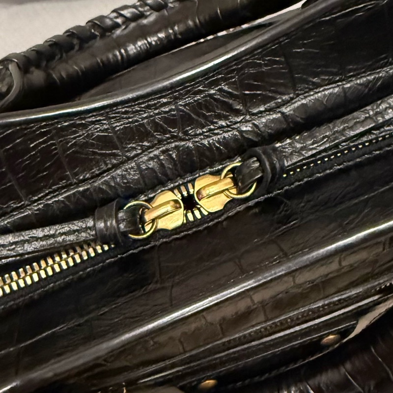 Balenciaga 經典鱷魚壓紋小牛皮 Mini 系列-10
