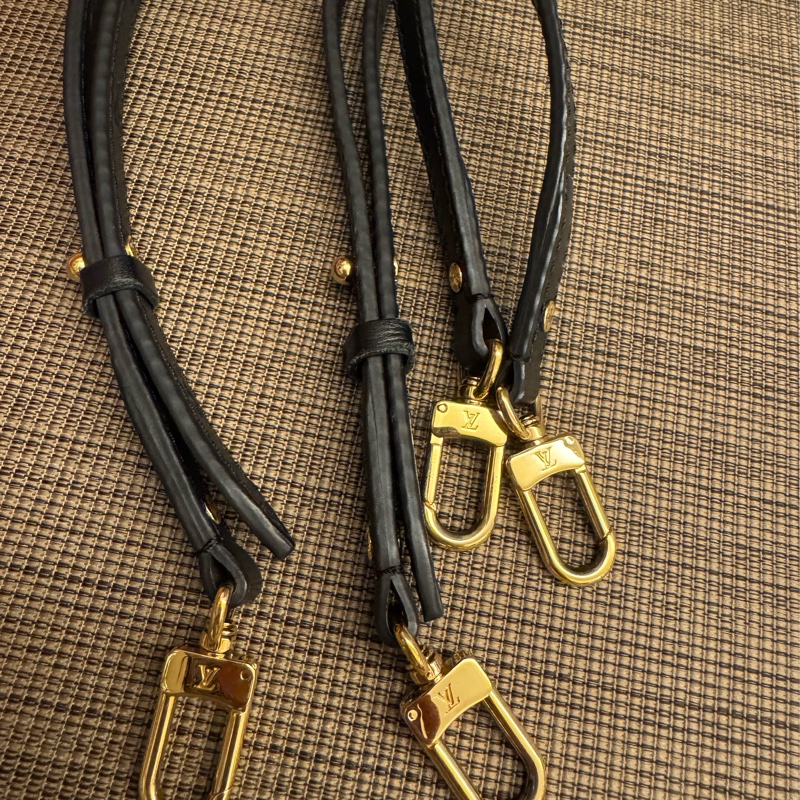 LV 拼色迷你小背包 沒有臭味-5