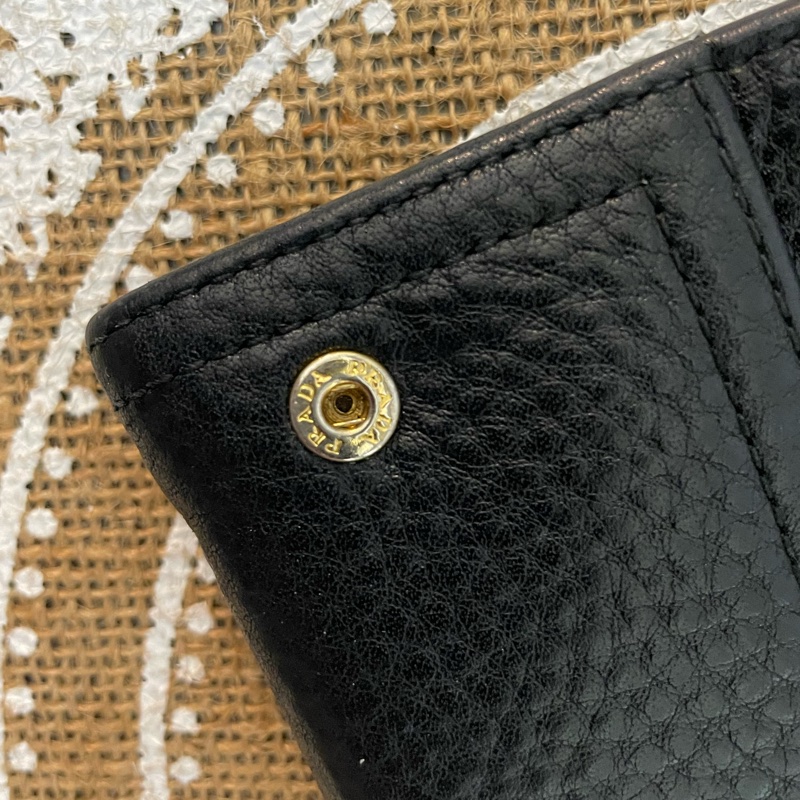 🔥閒置出清🔥Prada 黑金荔枝牛皮長夾-15