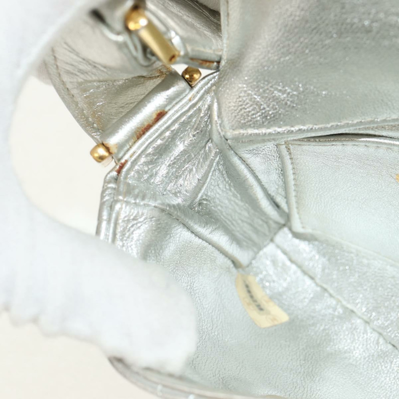 【日本直送】香奈兒 (CHANEL) 絎縫單肩包，皮革材質，銀色/金色，CC標誌，正品編號 152450AV-23