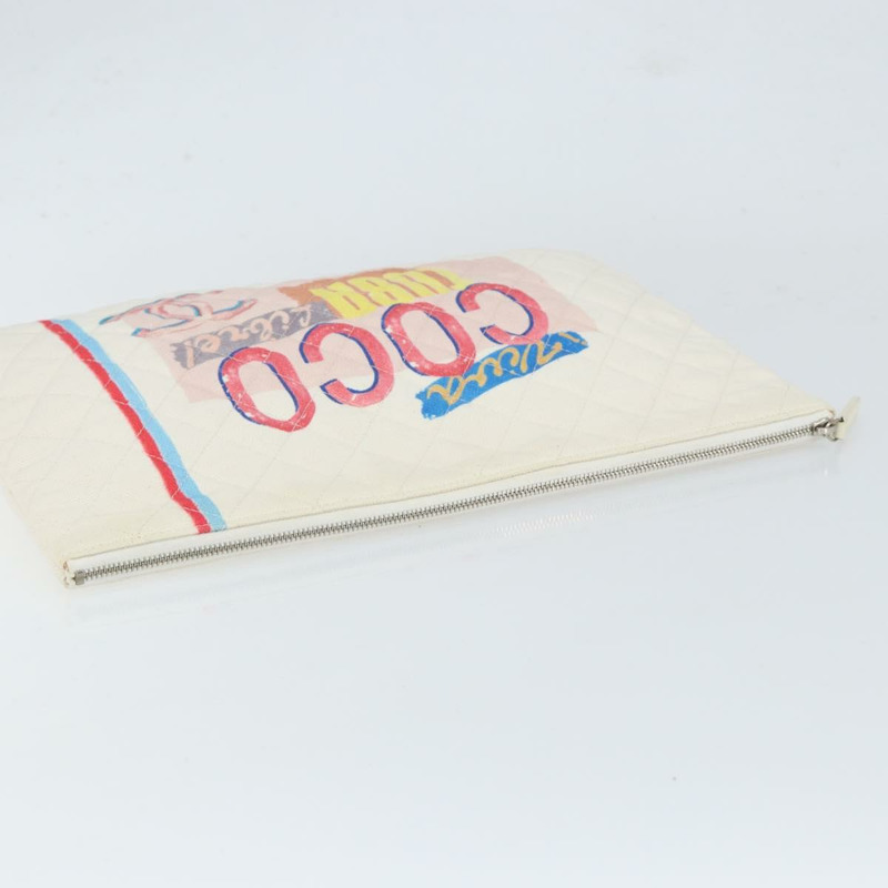 【日本直送】香奈兒 Matelasse 手拿包 帆布 白色 銀色 CC 標誌 Auth 154040-4