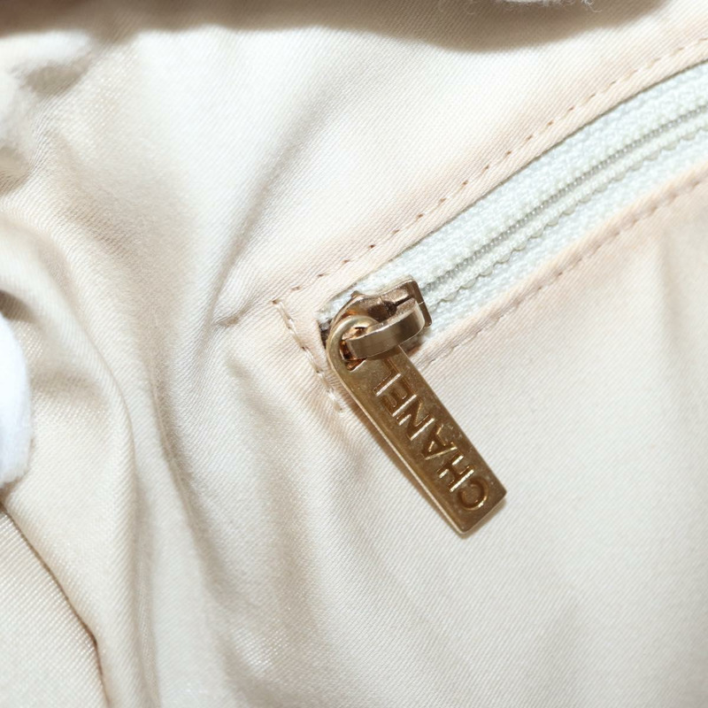 【日本直送】香奈兒 (CHANEL) 女孩款 Chanel 單肩包，斜紋軟呢多色金色 CC 標誌，正品編號 154036SAM-23