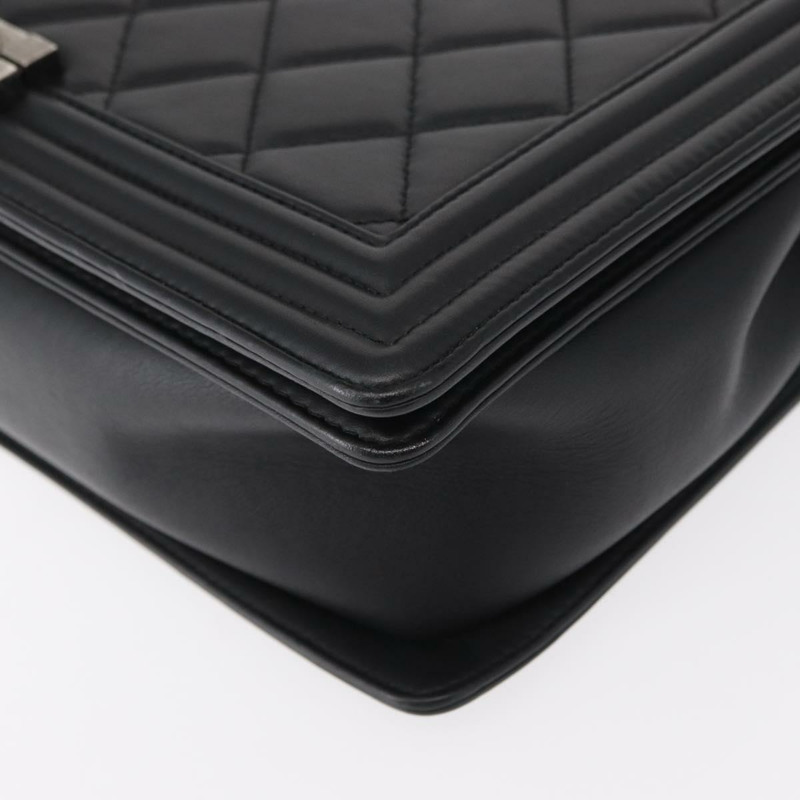 【日本直送】香奈兒 (CHANEL) Boy Chanel 鏈條肩背包，羊皮材質，黑色，CC 標誌，正品編號 154052SAM-14