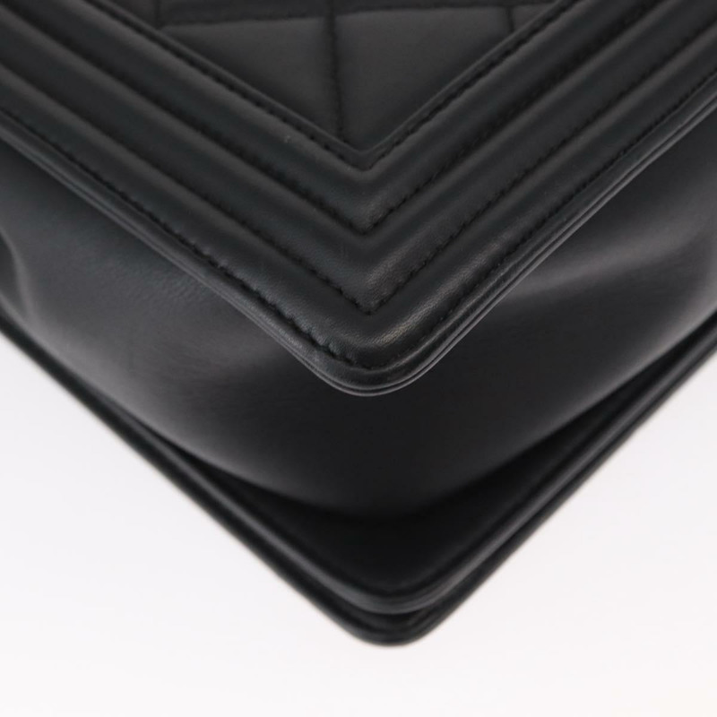 【日本直送】香奈兒 (CHANEL) Boy Chanel 鏈條肩背包，羊皮材質，黑色，CC 標誌，正品編號 154052SAM-15