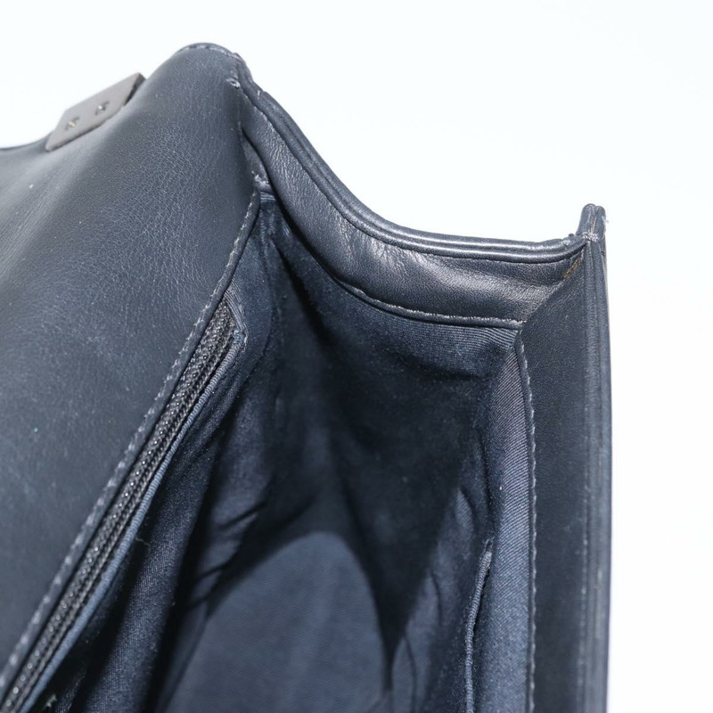 【日本直送】香奈兒 (CHANEL) Boy Chanel 鏈條肩背包，羊皮材質，黑色，CC 標誌，正品編號 154052SAM-21