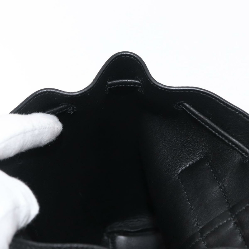 【日本直送】Salvatore Ferragamo Gancini 皮革雙肩包 黑色 金色 正品 154075SM-27