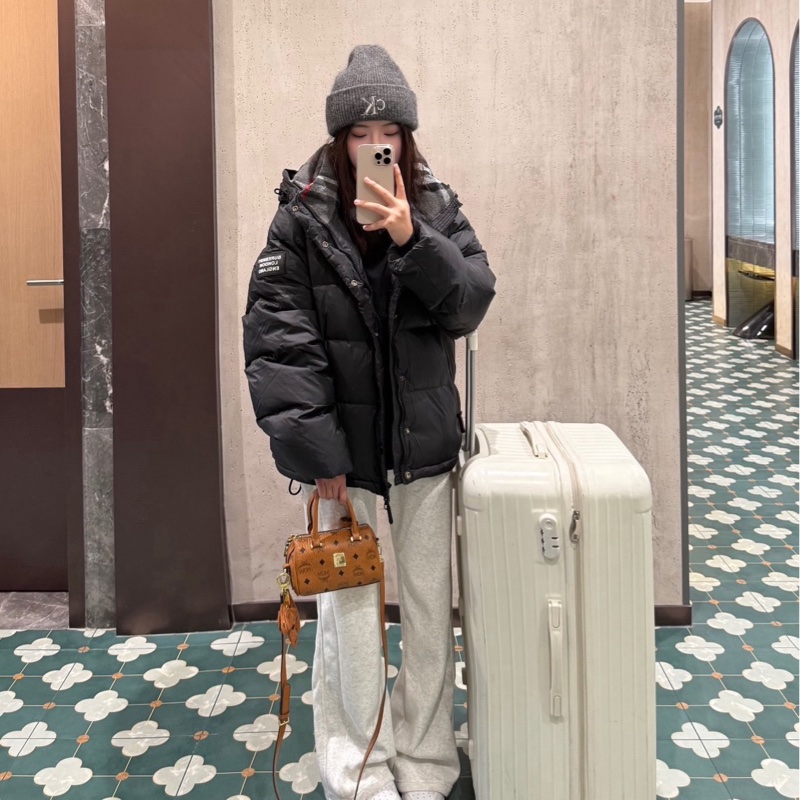 Mcm干邑色波士頓包18*8*9.5 99新配件塵袋-1