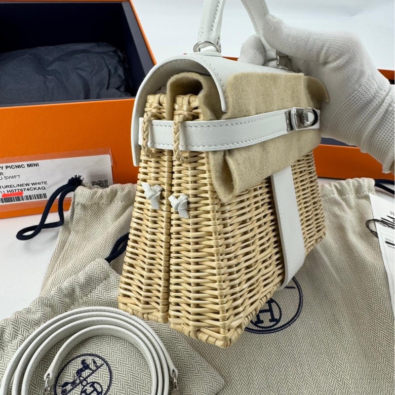 HERMÈS Kelly 20 Wicker Swift Picnic Mini Handbag-4