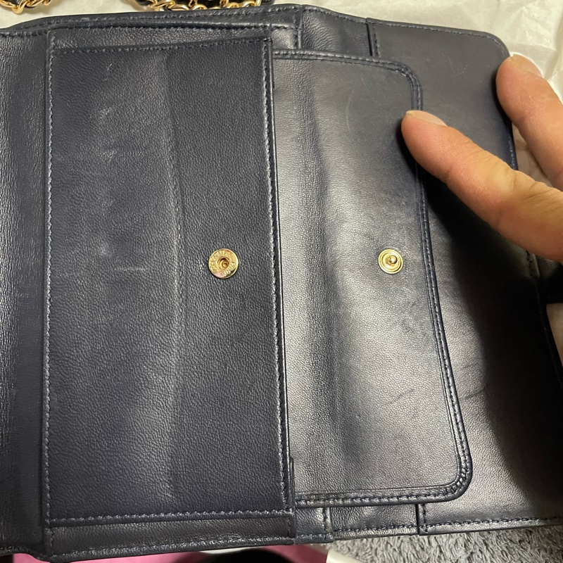 CHANEL CLASSIC FLAG WALLET-12