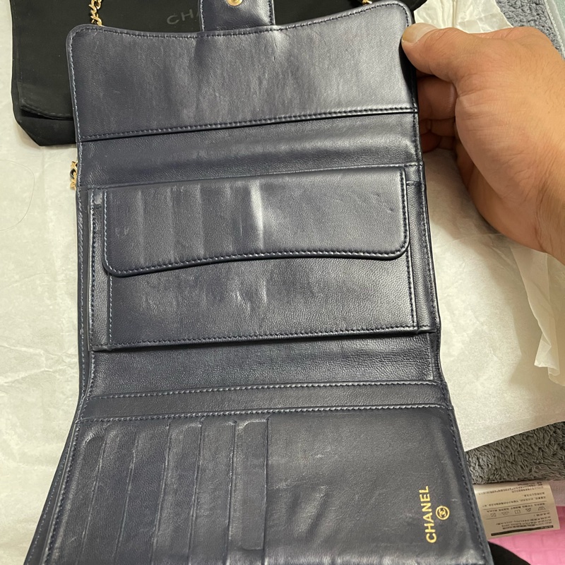 CHANEL CLASSIC FLAG WALLET-14