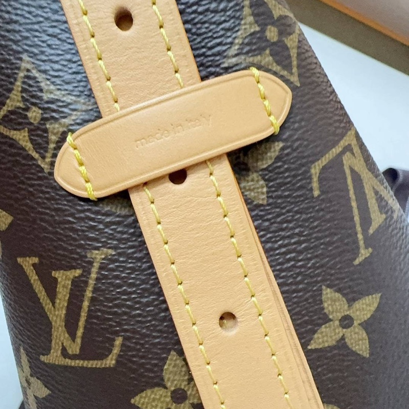 小巴黎二手名牌 真品 有購證 LV CarryAll PM size 晶片款 手提單肩斜肩包-6