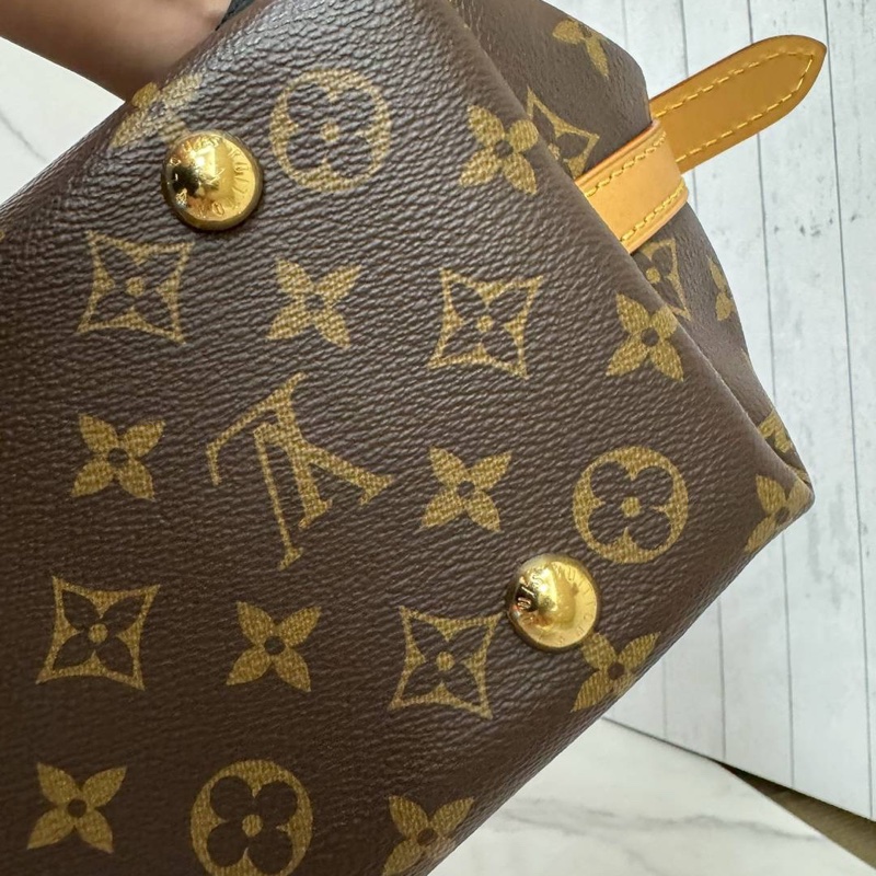 小巴黎二手名牌 真品 有購證 LV CarryAll PM size 晶片款 手提單肩斜肩包-17