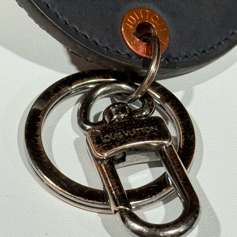 Louis Vuitton • 18ss限量老花皮革鑰匙掛件 在台現貨秒發🔥-8