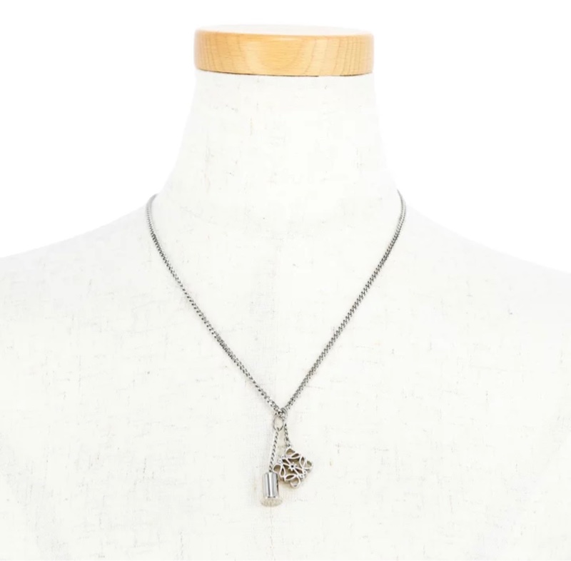 Loewe 經典銀Logo吊墜項鍊-3