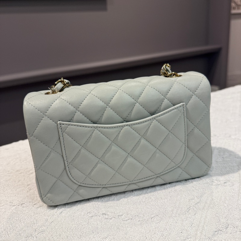 chanel 2023鼠尾草灰綠 經典coco20 全新-5